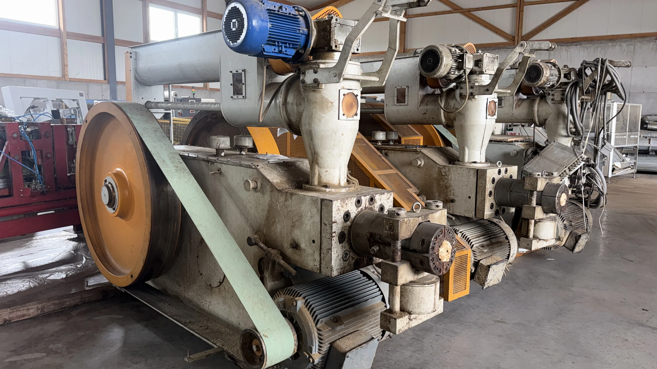 Presse à briquettes DiPiu MB100